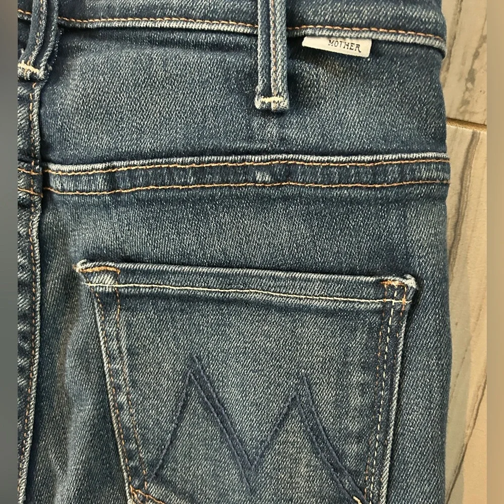 MOTHER The Hustler Ankle Fray in Home Movies High Rise Cropped Flare Jeans - Picture 6 of 16